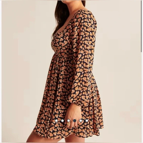 🫎ABERCROMBIE Long Sleeve Babydoll Mini Dress in Floral Print - Picture 3 of 11